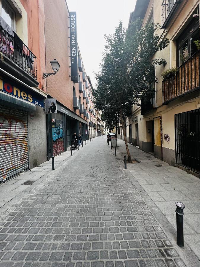 Nuevo Piso Para 7 En El Corazon Del Rastro/Madrid Exterior foto